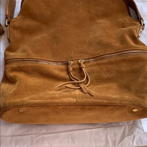 Elizabeth and James crossbody hobo bag - Picture 4 of 8